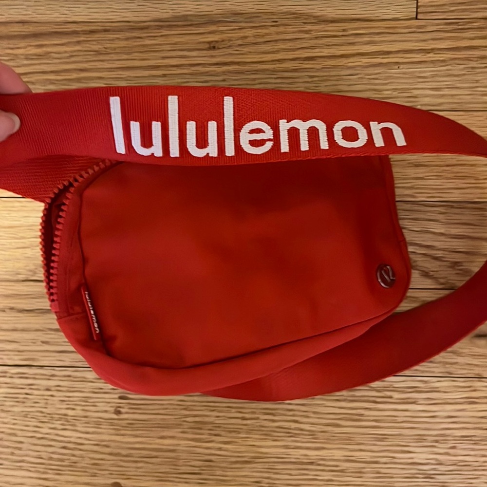 Red lululemon everywhere belt bag